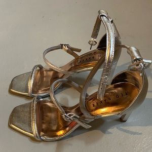 Ted Baker London Triam Silver Leather Heeled Sandals